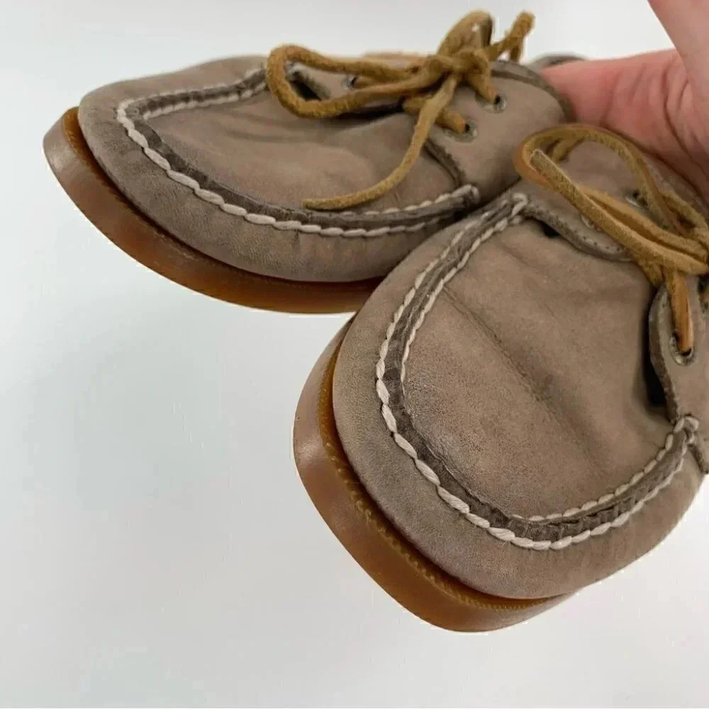 Sperry 8 womens brown leather boat shoes lace up nautical preppy